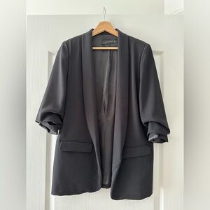 Black Zara blazer with scrunched up sleeves